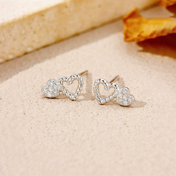 Wholesale S925 Sterling Silver Cut Out Heart Earrings For Women With Electroplating In Fashion Ol Style