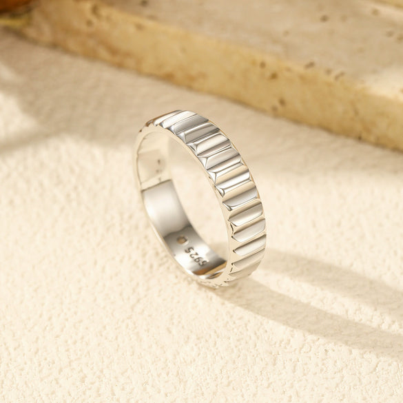 Wholesale S925 Sterling Silver Distinctive Industrial Niche Retro Vintage Distressed Stacked Finger Ring For Women Electroplated