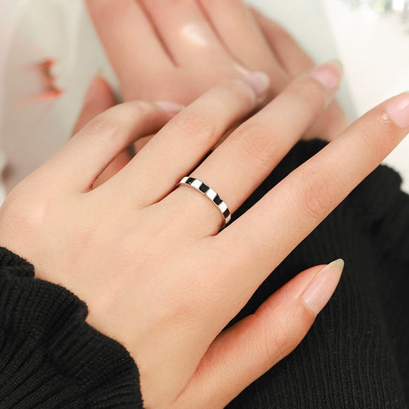 Wholesale S925 Sterling Silver Dripping Glue Geometric Black And White Plaid Ring