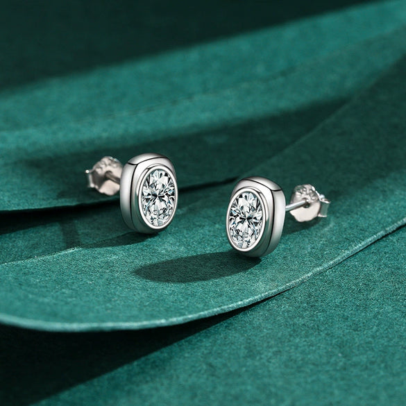 Wholesale S925 Sterling Silver Earrings With Inlaid Simulation Diamond Geometric Style Retro And Personalized