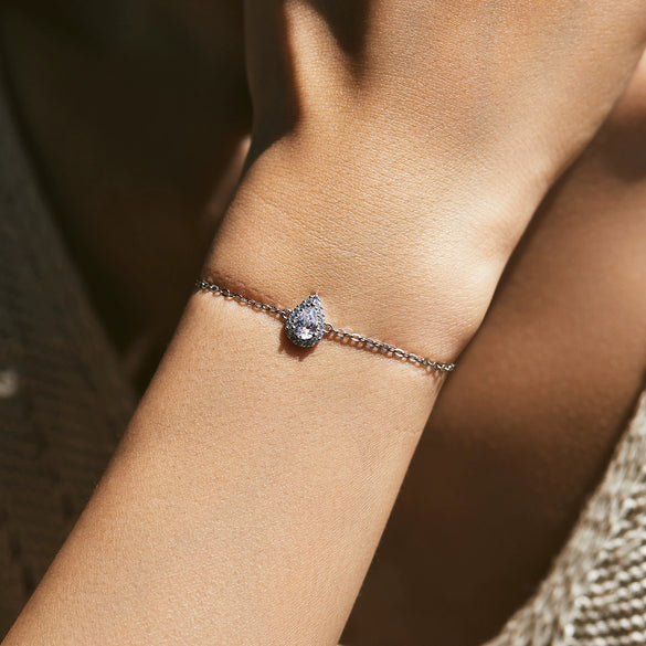 Wholesale S925 Sterling Silver Elegant Drop Shaped Zircon Rhinestone Inlaid Women's Bracelet