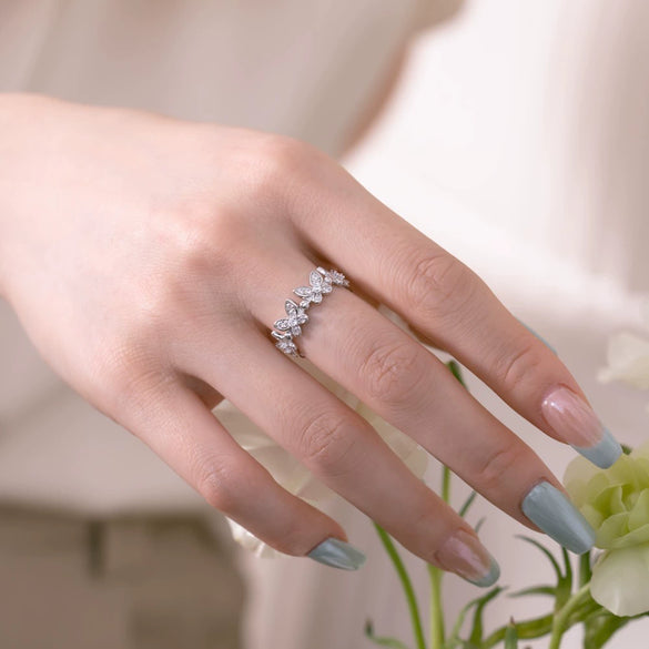 Wholesale S925 Sterling Silver Female Ring With Butterfly Microinlaid Zircon Animal And Insect Patterns Electroplated