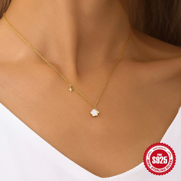 Wholesale S925 Sterling Silver Five Petal White Shell Star Claw Inlaid Necklace With Geometric Pattern And Electroplating For Women