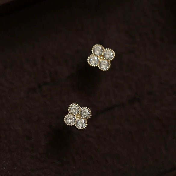 Wholesale S925 Sterling Silver Four Leaf Clover Light Luxury Style Earrings With Gold Plating And Diamond Decor
