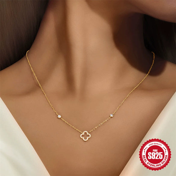 Wholesale S925 Sterling Silver Fourleaf Clover Geometric Patterned Diamondstudded Stacking Pendant Necklace With Adjustable Clavicle O Word Chain Electroplated
