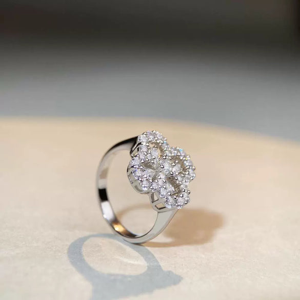 Wholesale S925 Sterling Silver Fourleaf Clover Ring Inlaid With Zircon And High Carbon Diamond Light Luxury Style