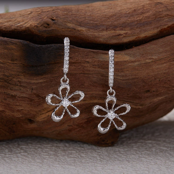 Wholesale S925 Sterling Silver Geometric And Flower Style Earrings For Women