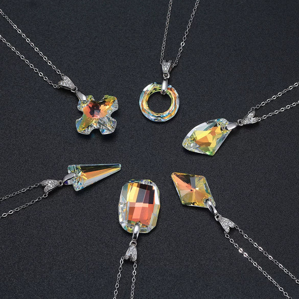 Wholesale S925 Sterling Silver Geometric Circle Austrian Crystal Pendant Necklace For Female With Animal Style