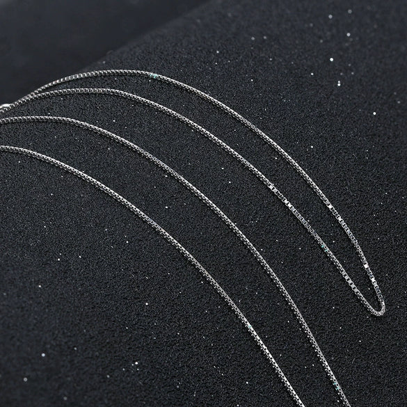 Wholesale S925 Sterling Silver Geometric Clavicle Chain Necklace Electroplated