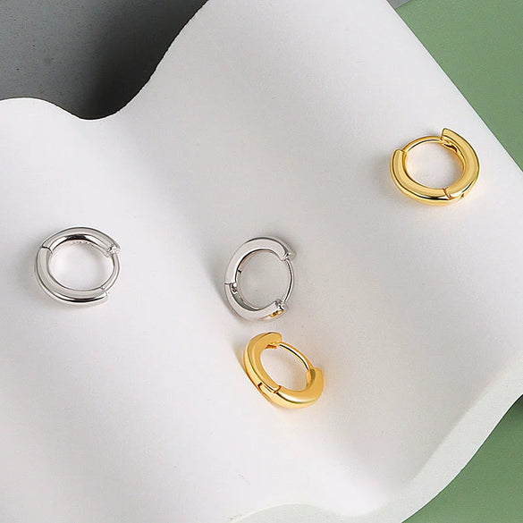 Wholesale S925 Sterling Silver Geometric Ear Buckle Earrings For Women With Electroplating Design