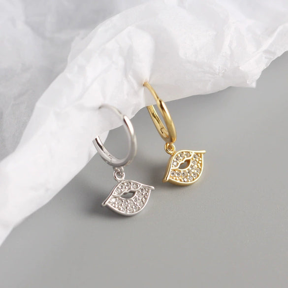 Wholesale S925 Sterling Silver Geometric Electroplated Lips Diamond Earrings For Women
