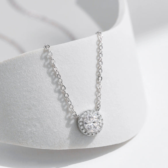 Wholesale S925 Sterling Silver Geometric Light Luxury Exquisite Shining Women's Clavicle Chain Necklace With Mosan Diamond
