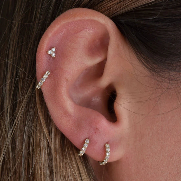 Wholesale S925 Sterling Silver Geometric Triangle Piercing Thread Earrings For Women With Environmental Protection Electroplating