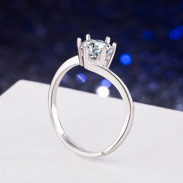 Wholesale S925 Sterling Silver Geometric Women's Ring With Electroplating And Six Claw Setting