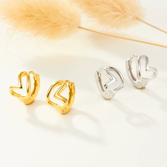 Wholesale S925 Sterling Silver Heartshaped Cute Style Earrings With Seiko Design