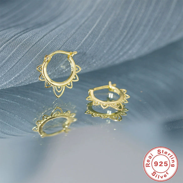Wholesale S925 Sterling Silver Hollow Geometric Pattern Earrings With Creative Ear Buckle And Electroplating Treatment For Women