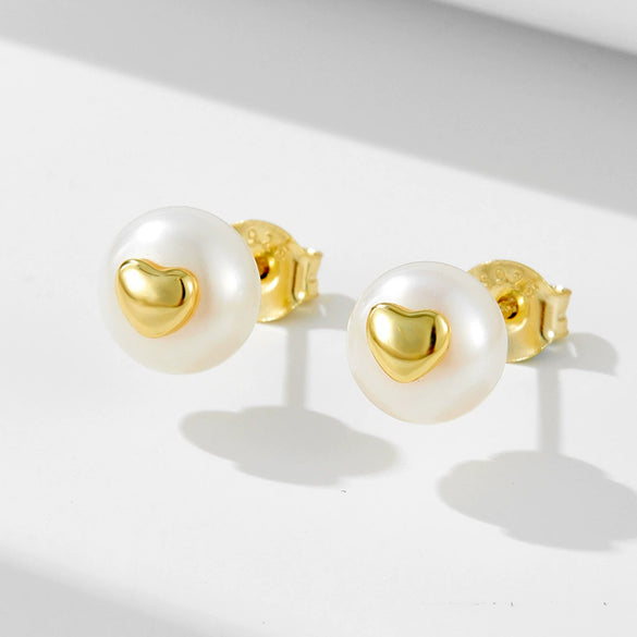 Wholesale S925 Sterling Silver Inlaid With Pearls Heartshaped Earrings For Women