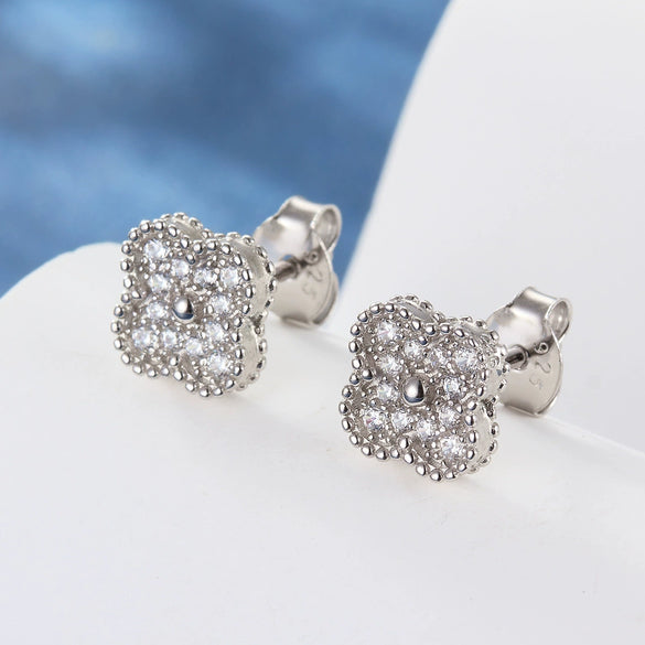 Wholesale S925 Sterling Silver Inlaid Zircon Four Leaf Clover Electroplated Earrings With Retro Niche Design For Women