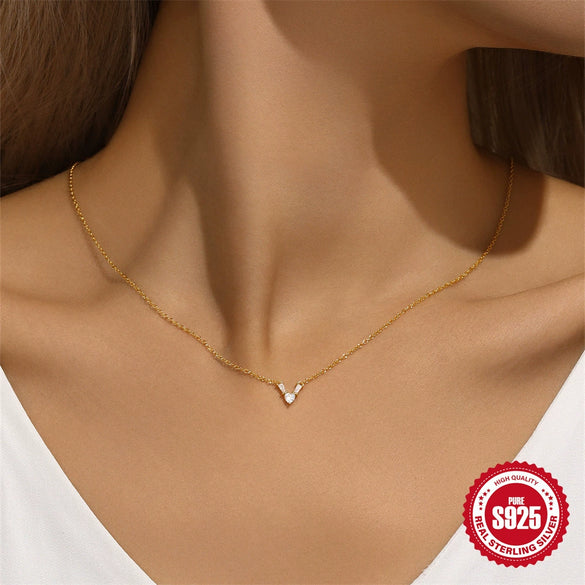 Wholesale S925 Sterling Silver Irregular Geometric Love Necklace For Women With Electroplating Ochain