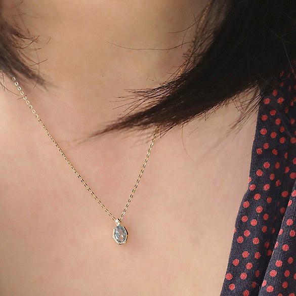 Wholesale S925 Sterling Silver Light Luxury Design Geometric Drop Shape Pendant Clavicle Chain With Electroplating For Women's Jewelry