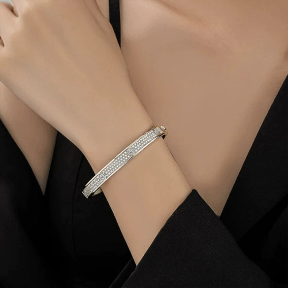 Wholesale S225 Sterling Silver Moissanite Star Fashion Geometric Diamond Set Bracelet
