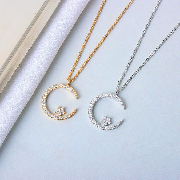 Wholesale S925 Sterling Silver Necklace With Moon Star Design And Electroplating Treatment