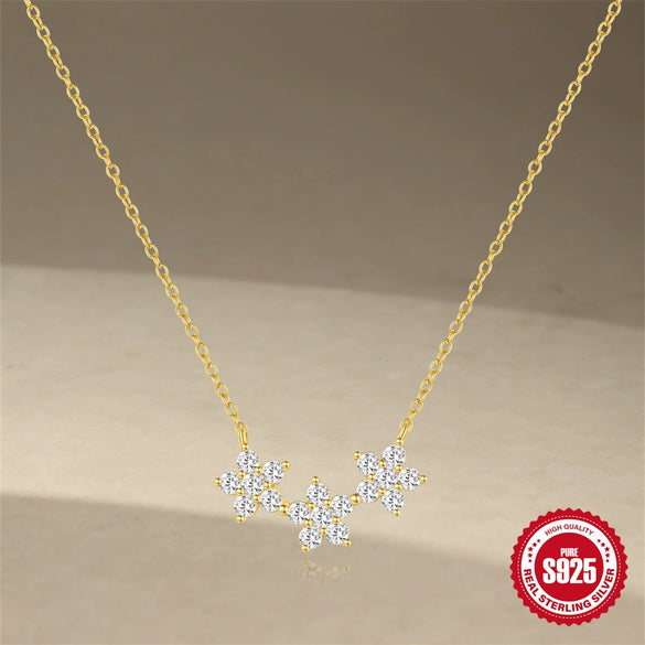 Wholesale S925 Sterling Silver Necklace With Three Small Diamond Flower Pendant And O Chain Geometric Style Zirconia Treatment