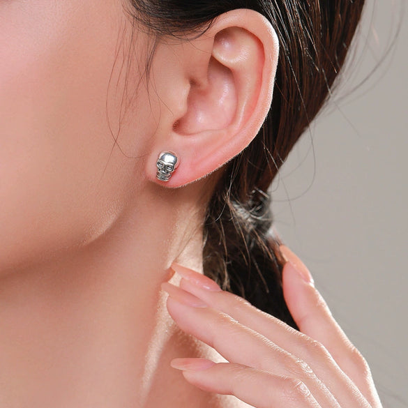 Wholesale S925 Sterling Silver Retro Personality Skull Cartoon Character Earrings