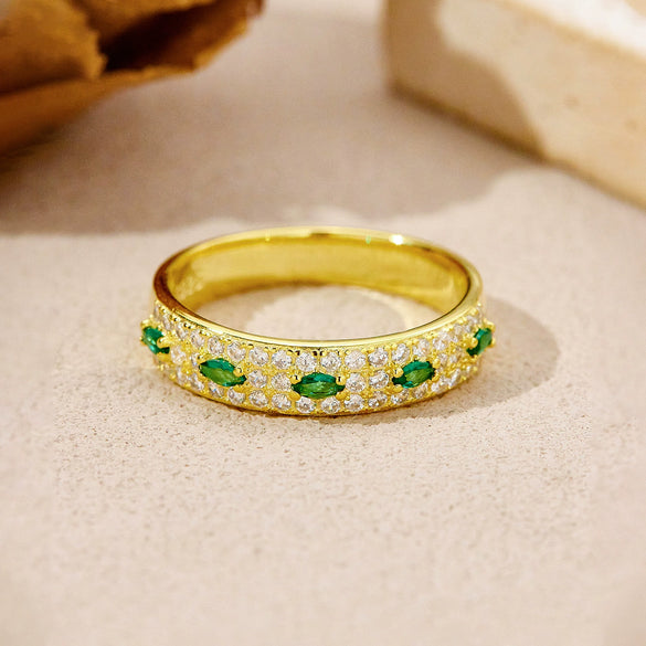 Wholesale S925 Sterling Silver Ring With Geometric Pattern Retro Design Electroplated With Platinum Or 18K Gold For Women And Unisex