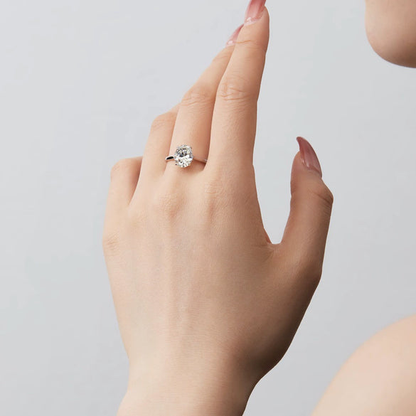 Wholesale S925 Sterling Silver Ring With High Grade Zircon Inlaid Light Luxury Geometric Design