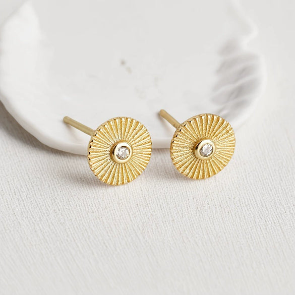 Wholesale S925 Sterling Silver Round Geometric Texture Earrings With Sunflower Design Simple Exquisite Retro Style Seiko Crafted Unisex