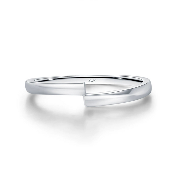 Wholesale S925 Sterling Silver Simple Design Line Ring For Women With Electroplating Process