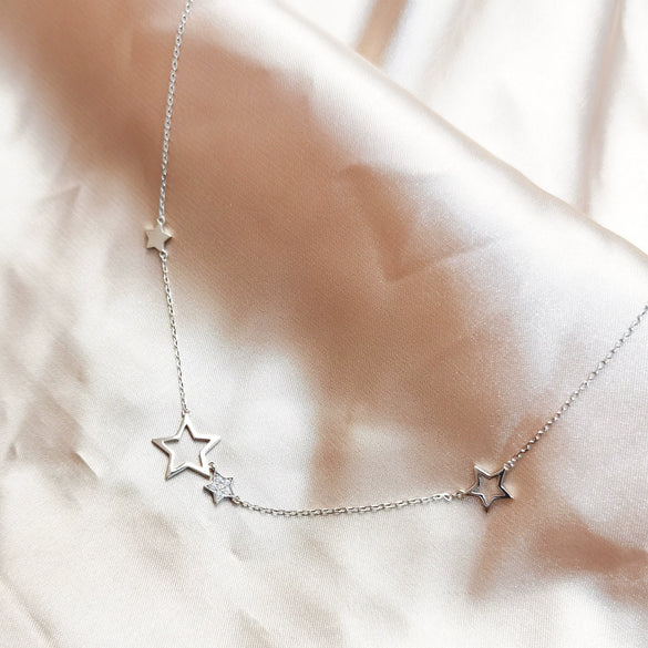 Wholesale S925 Sterling Silver Star Shaped Necklace With Retro Elegant Style And Electroplating Treatment Cross Chain For Women