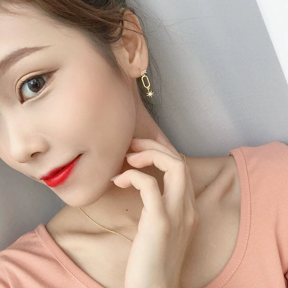 Wholesale S925 Sterling Silver Star Shaped Zircon Earrings For Women With Electroplating Treatment