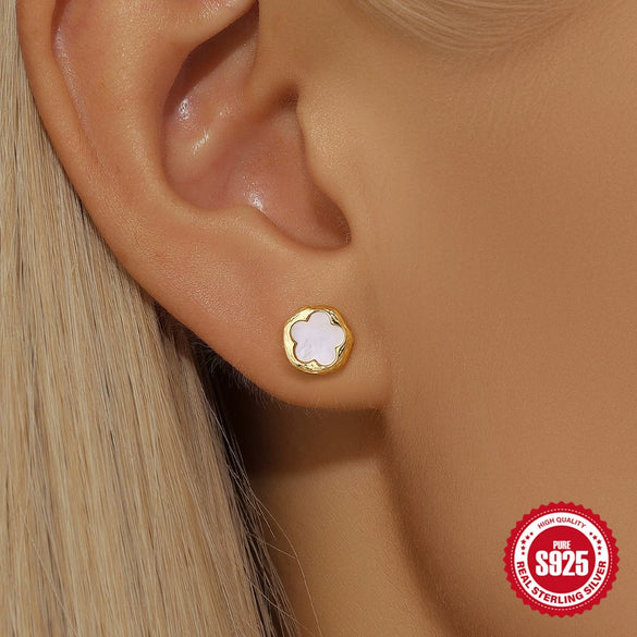 Wholesale S925 Sterling Silver Women's Geometric Flower Stud Earrings With Electroplating