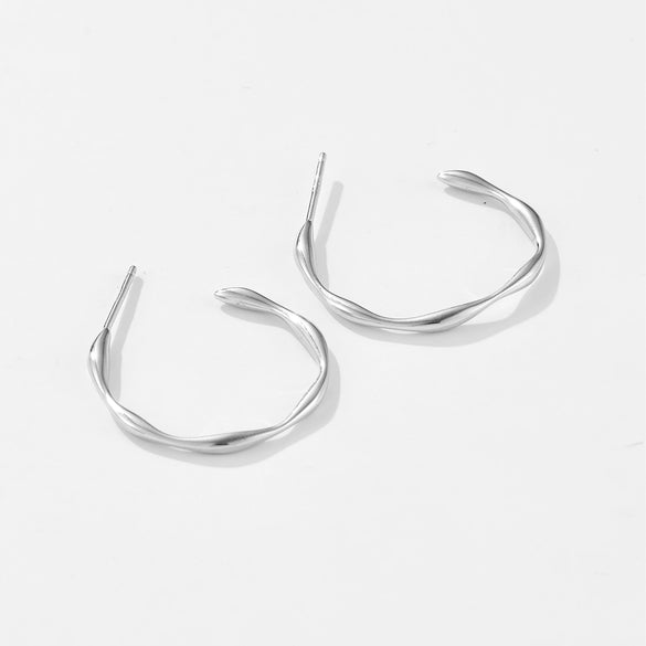 Wholesale S925 Sterling Silver Women's Light Luxury Niche High End Sense C Ring Earrings With Geometric Design And Electroplating Treatment