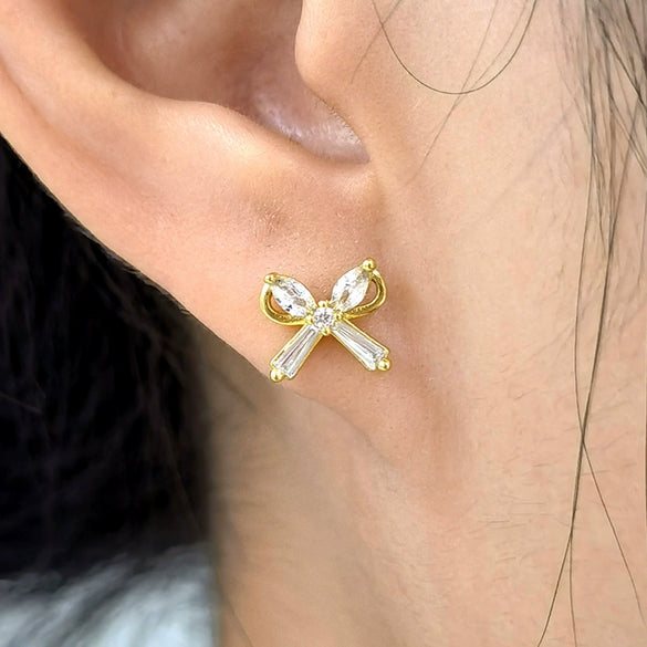 Wholesale S925 Sterling Silver Zircon Bow Nut Niche Design Screw Ear Bone Nail Earrings For Women
