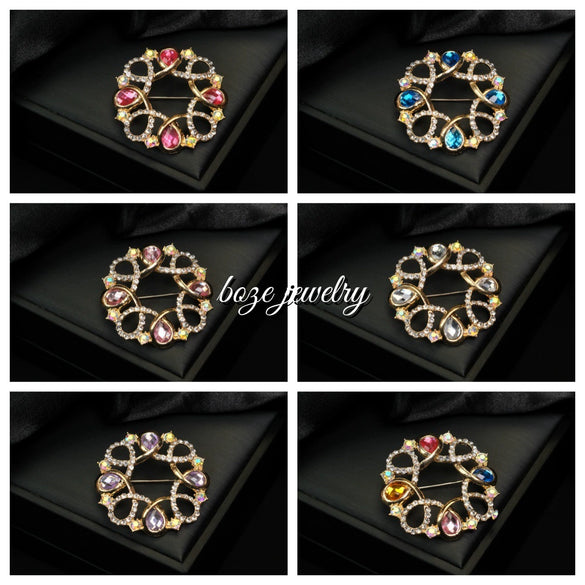 Wholesale Scarf Buckle Brooch Women's Unisex Zinc Alloy Geometric Flower Electroplated Clothing Accessory
