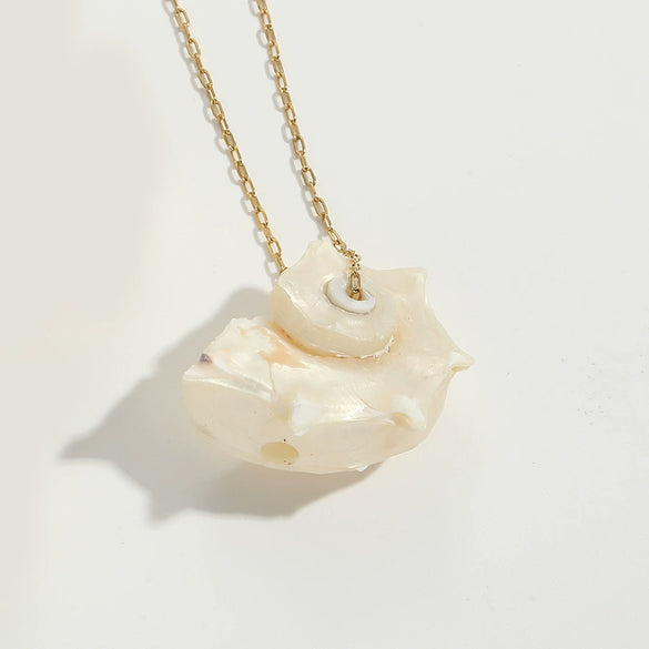 Wholesale Shell Geometric Pendant Necklace With Stainless Steel Chain Electroplated Style For Women