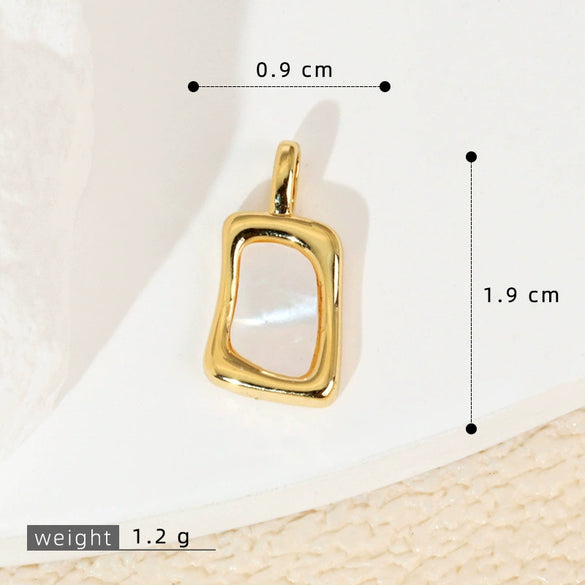 Wholesale Shell Necklace Pendant With Copper Plated Geometric Moon Red Star And Heart Shape Accessories