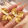 Wholesale Shell Pearl Pleated Petal Geometric Earrings Stainless Steel Electroplated Unique Design For Women