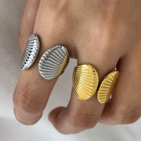 Wholesale Shell Shaped Open Ring With Marine Elements And Animal Zodiac Pattern Simple Style Made Of Stainless Steel With Electroplating