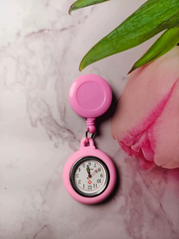 Wholesale Silicone Casual Universal Wristwatch With Round Dial Plastic Case Stainless Steel Buckle Spiral Crown And Ordinary Glass Mirror