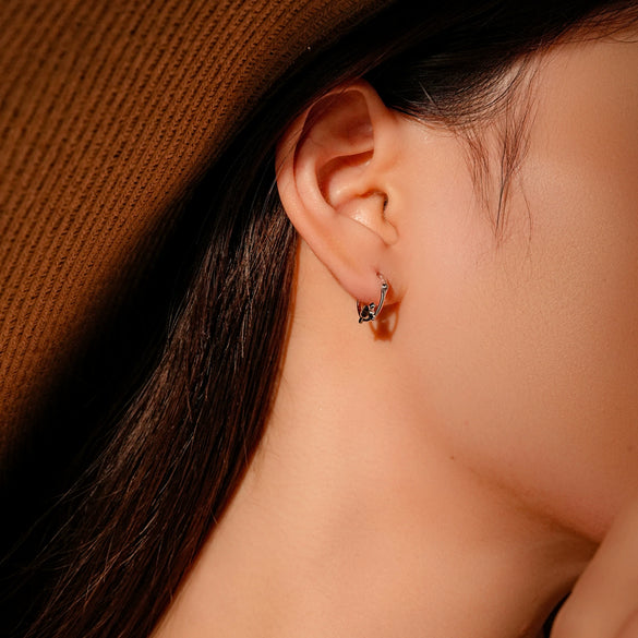 Wholesale Silver Ear Jewelry With Geometric Pattern And Electroplating For Women