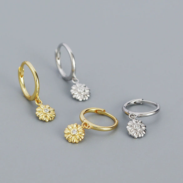 Wholesale Silver Earrings 925 Sterling Silver Floral Ear Buckle Electroplated Design