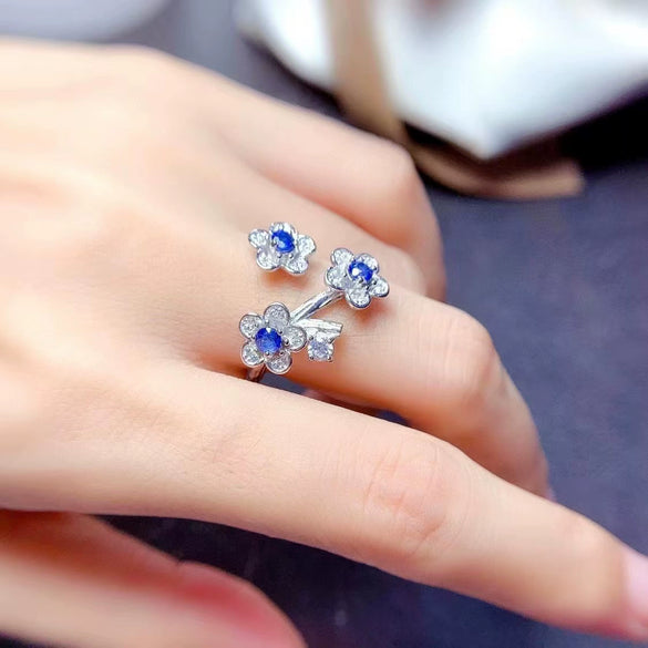 Wholesale 925 Silver Electroplated Fairy Style Flower Pattern Ring Inlaid With Natural Sapphire For Women