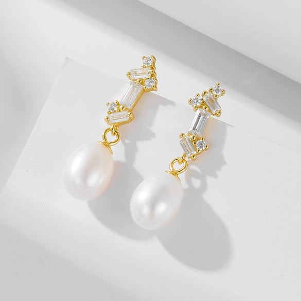 Wholesale Silver French Retro Freshwater Pearl Inlaid Geometric Square Pendant Earrings For Women