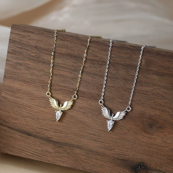 Wholesale Silver Geometric Angel Wings Clavicle Necklace With Electroplating For Women
