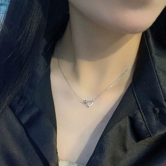 Wholesale 925 Silver Heartshaped Geometric Design Women's Necklace Pendant Accessories
