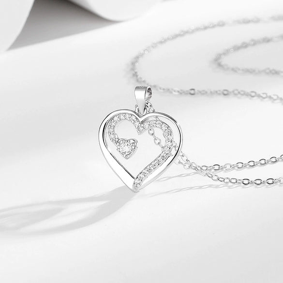 Wholesale Silver Heartshaped Pendant Necklace For Female